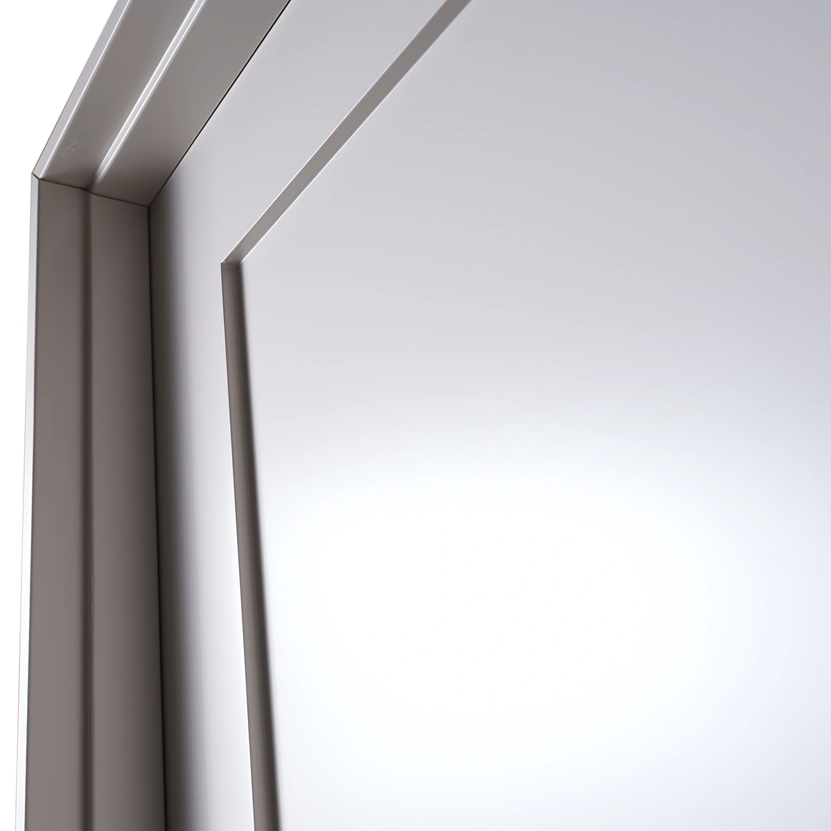 Upper rail and head jamb alignment detail of Equal 3-Panel Shaker double doors in Zurich White